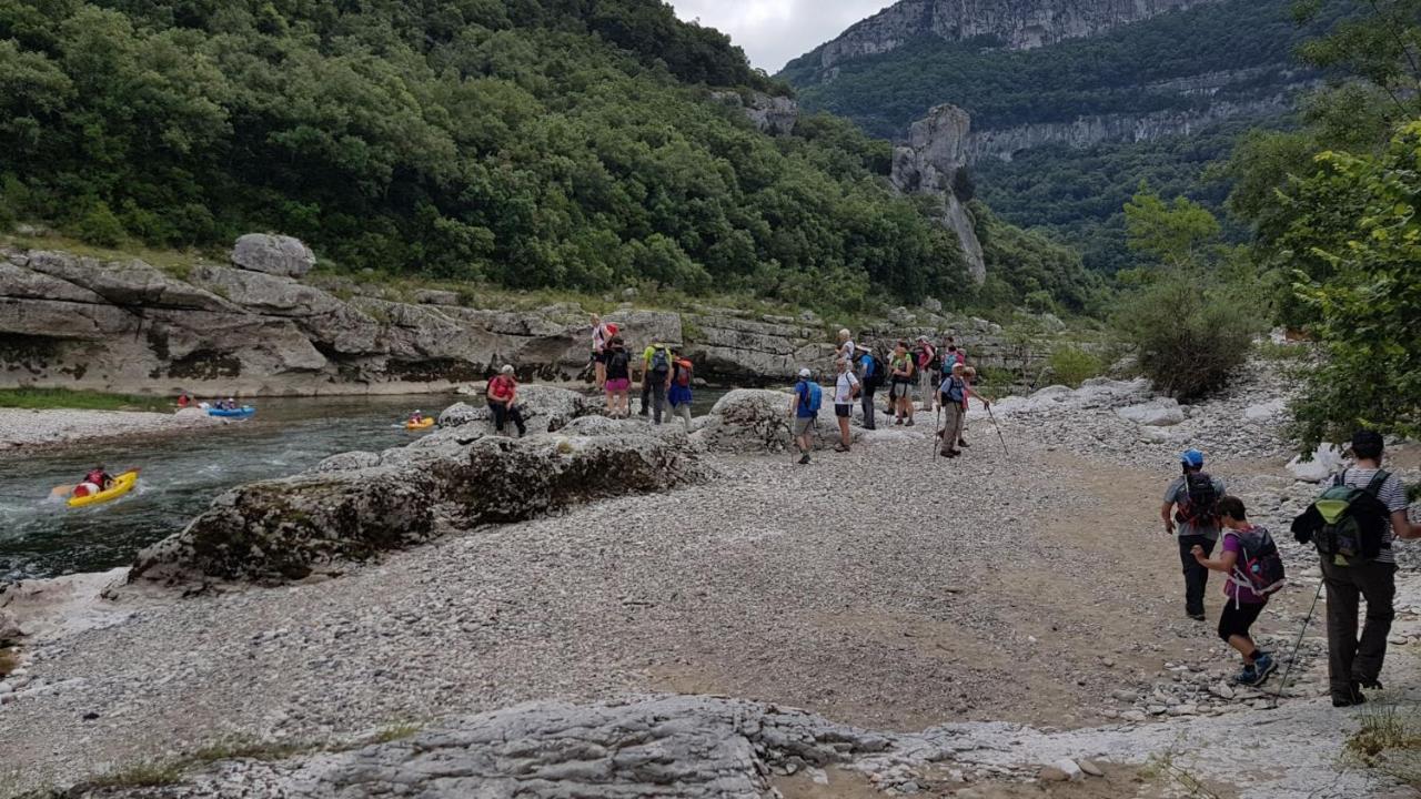Gites Du Combeau Saint-Maurice-dʼIbie エクステリア 写真