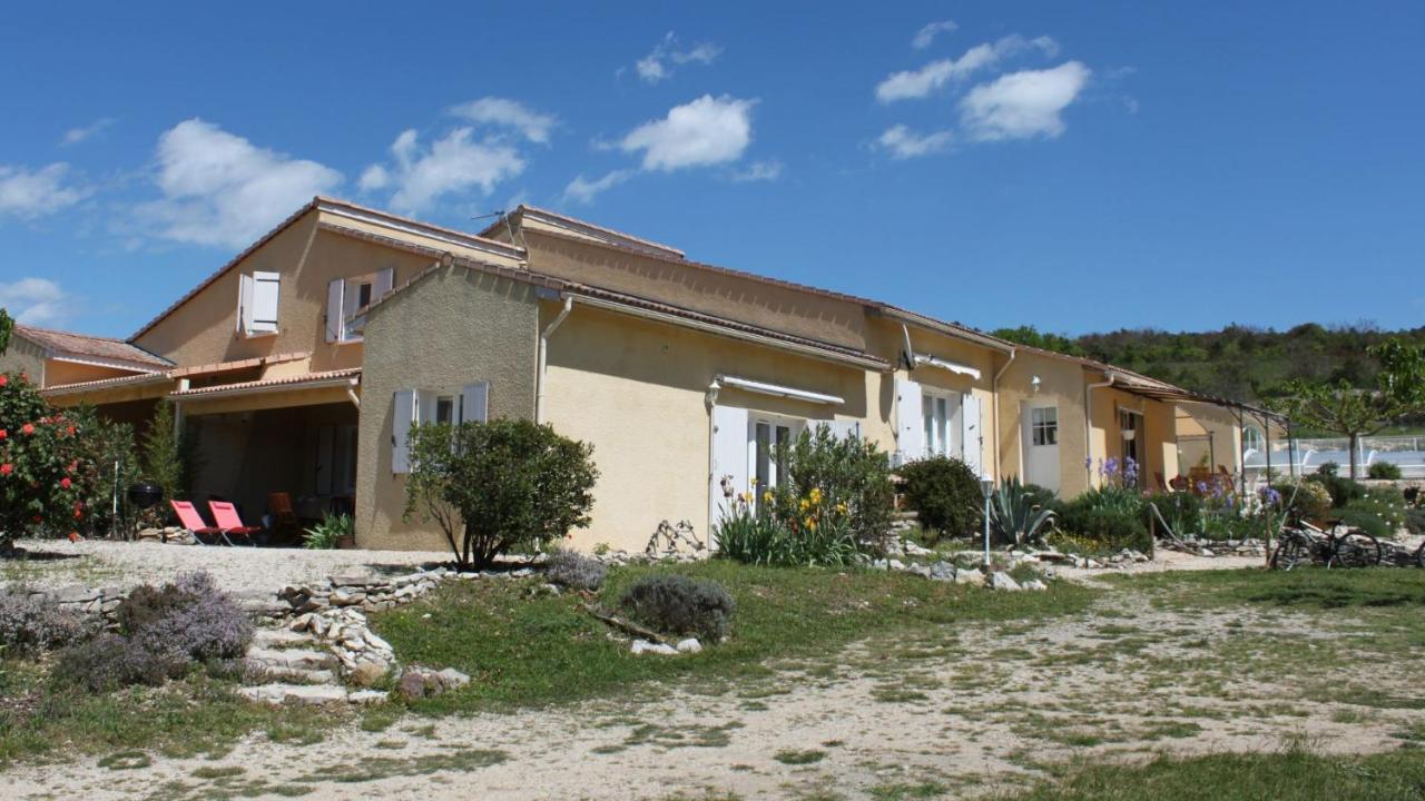 Gites Du Combeau Saint-Maurice-dʼIbie エクステリア 写真