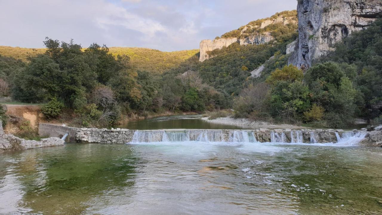 Gites Du Combeau Saint-Maurice-dʼIbie エクステリア 写真